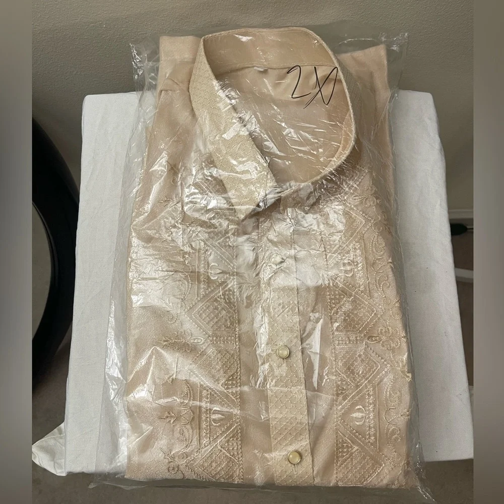 Modern Contemporary Barong Tagalog Attire in Beige Sports Collar - Picture 7 of 7